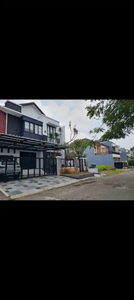 Dijual Rumah Lux full Furnished di Melati Mas,kota Tanggerang
