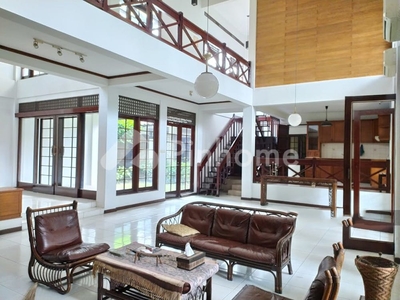 Disewakan Rumah Jarang Ada di Lebak Bulus, Jakarta Selatan, DKI Jakarta Rp37,5 Juta/bulan | Pinhome