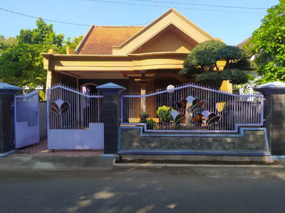 Jual rumah gringging dekat bandara dhoho kediri