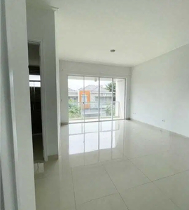 Rumah 3 lantai di Sedayu City , Kelapa Gading, Jakarta Utara