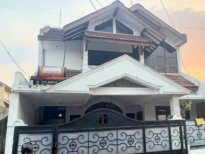 Rumah Bagus 2 Lantai Area Ciliwung Blimbing Malang Luas 134 m2