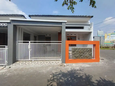 Rumah Baru Dijual di Bromonilan Purwomartani Kalasan Sleman Jogja Hook