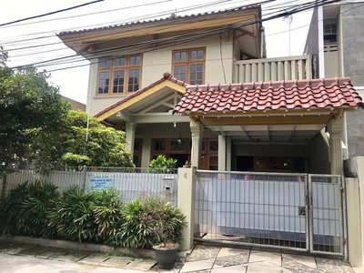 Rumah di Gandaria Kebayoran Baru