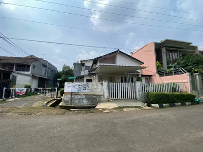 Rumah di jual Taman cimanggu Pinggir jalan ,lokasi (HOOK)