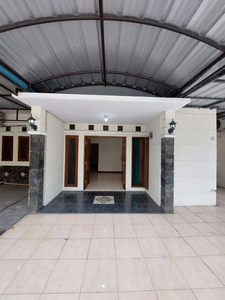 Rumah di Sewa/Kontrakan Kawaluyaan Buah batu Soekarno Hatta Bandung