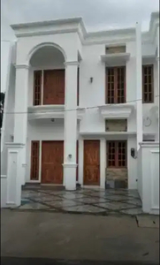 Rumah gres mewah tahap finishing komplek duren sawit