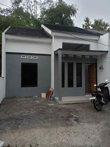 Rumah Karangrejo Banyumanik Semarang