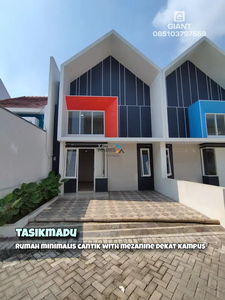 RUMAH MINIMALIS CANTIK GRESS WITH MEZANINE DI TASIKMADU LOWOKWARU