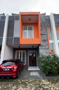 Rumah Modern wow di Cihanjuang dkt Pemkot Cimahi Sariwangi Pesantren