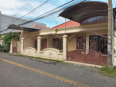 Rumah Ploso Timur IV Surabaya