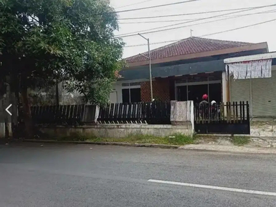 Rumah strategis selangkah alun alun Purwokerto, Pendopo Bupati g