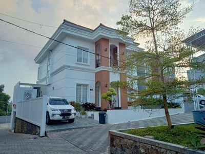 Rumah Sultan Dalam Cluster Islami Suasana Villa Di Lembang Bandung