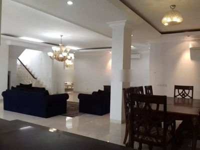 Rumah Terawat Pondok Indah