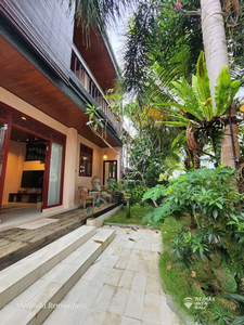 Villa Cantik Disewakan Di Pusat Ubud.