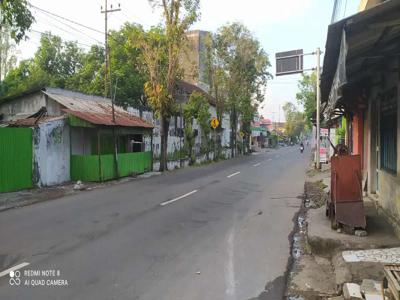 Dijual tanah di jalan utama Mangli Jember