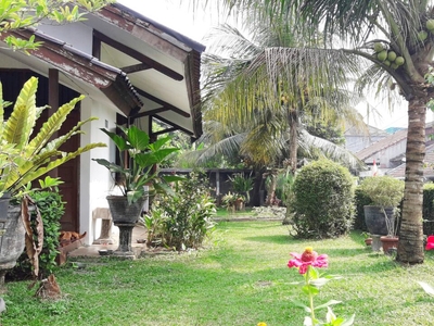 Dijual Dijual Rumah hitung tanah di Bintaro Pondok Aren