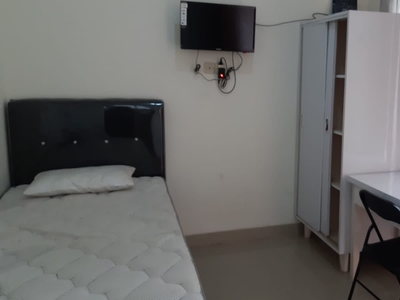 Dijual Kost Eksklusif 4 Kamar Full Furnish Lokasi Strategis Dekat