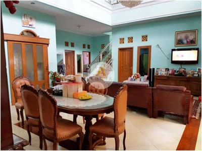 Dijual Rumah Mewah Furnish di Ujung Berung Bandung