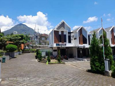 HARGA SPESIAL RUMAH VILLA KOTA BATU