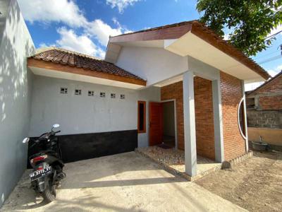 Rumah Cantik Di Kasihan Dekat Kampus UMY & Pusat Kota Jogja