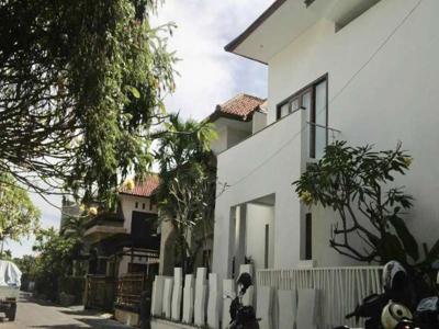 Rumah Cantik Modern minimalis Graha Renon Puputan Denpasar Bali