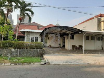 Rumah Mewah Elit Taman Dago, Lippo Cikarang