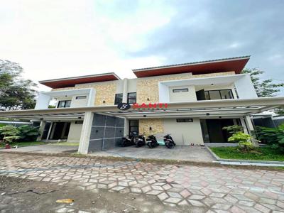 Rumah Mewah Kontemporer Minicluster di Jalan Kaliurang km 10 Gentan