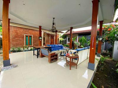 Rumah Modern Etnik Joglo 3 Kamar Tidur di Prambanan Klaten