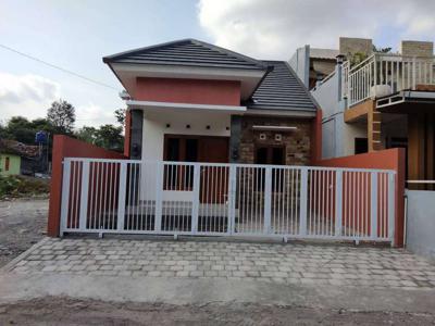 Rumah Siap Huni Palagan 200 meter dari Jalan Utama; Bisa KPR