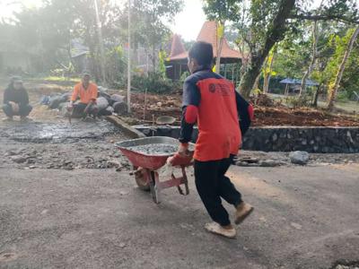 Tanah ciamik siap bangun pinggir jalan dekat kampus unnes