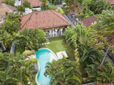 For Rent Daily 2 Bedrooms Luxury Villa in Seminyak Bali - BVI45348