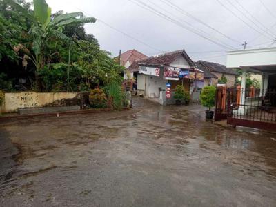 Dijual Tanah Pekarangan 3,5 Jt/meter dekat Ambarrukmo Plaza Yogyakarta