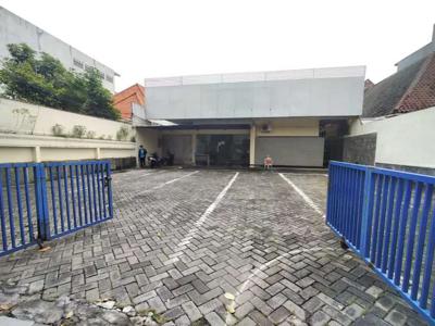 Disewakan Bangunan Komersial Siap Pakai Ex Kantor Jl.Sulawesi Surabaya
