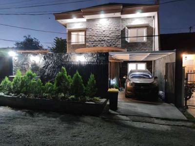 Disewakan Rumah Modern 2 Lantai Lokasi Strategis di Jimbaran