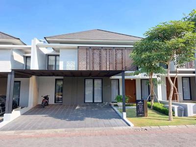 Lebar 10! Rumah Citraland South Emerald Mansion 2 Lantai Tipe Canna