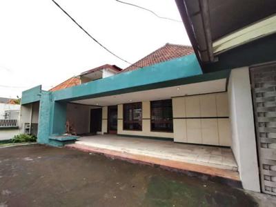 Murah Dijual Rumah Usaha Jln. lombok Gubeng Surabaya