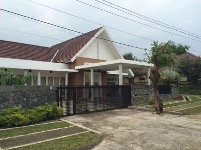 Rumah Bergaya Klasik lokasi area Jl Langsep dan Dieng Malang