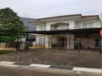 Rumah dijual cepat, rapih siap huni di Legenda Wisata