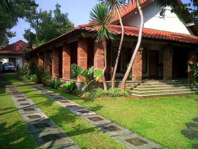 Rumah Dijual : Jl. Grafika Utara Banyumanik , Semarang