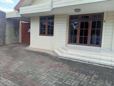 Rumah Siap Tempati Di Jl. Halmahera Raya, Semarang
