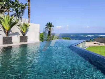 Villa luxury becah front cemagi mengwi