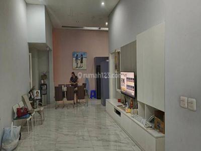 Disewakan Rumah Full Furnish di Batununggal Indah