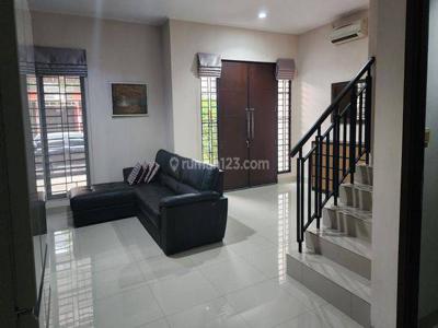 Rumah Full Furnished Super Cantik Siap Huni Harga Murah di Green Lake City, Tangerang