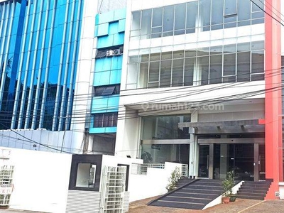 Gedung Kantor Ex Showroom Inc Lift 4,5 Lantai, Jakarta Pusat