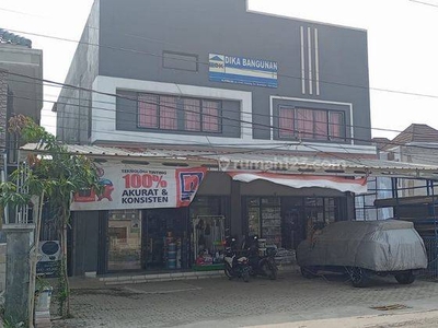 Ruko 2 lantai di Jalan Raya Cimuning, Setu Bekasi.