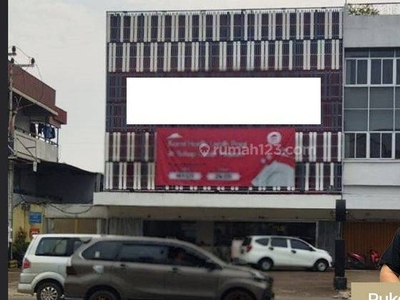 Ruko Jalan Gajah Mada