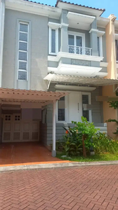 Dijual Cluster Elista Village Paramount Gading Serpong,Rapih Siap Huni