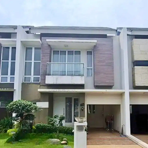 Dijual rumah di cluster vivaldi gading serpong