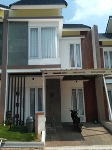 Dijual Rumah FullyFurnished LokasiStrategis dekat Permata Bintaro