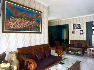Dijual Rumah Hoek Megah 3.5 lantai di Cluster Ifolia Harapan Indah